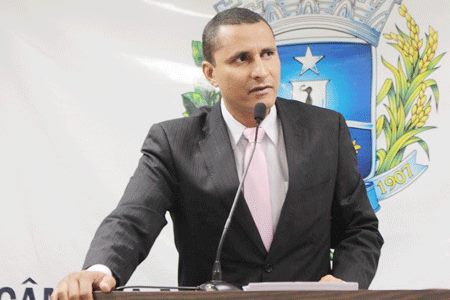 Vereador Sargento Pereira Júnior luta pela universalidade da distribuição de ingressos do Torcida Premiada